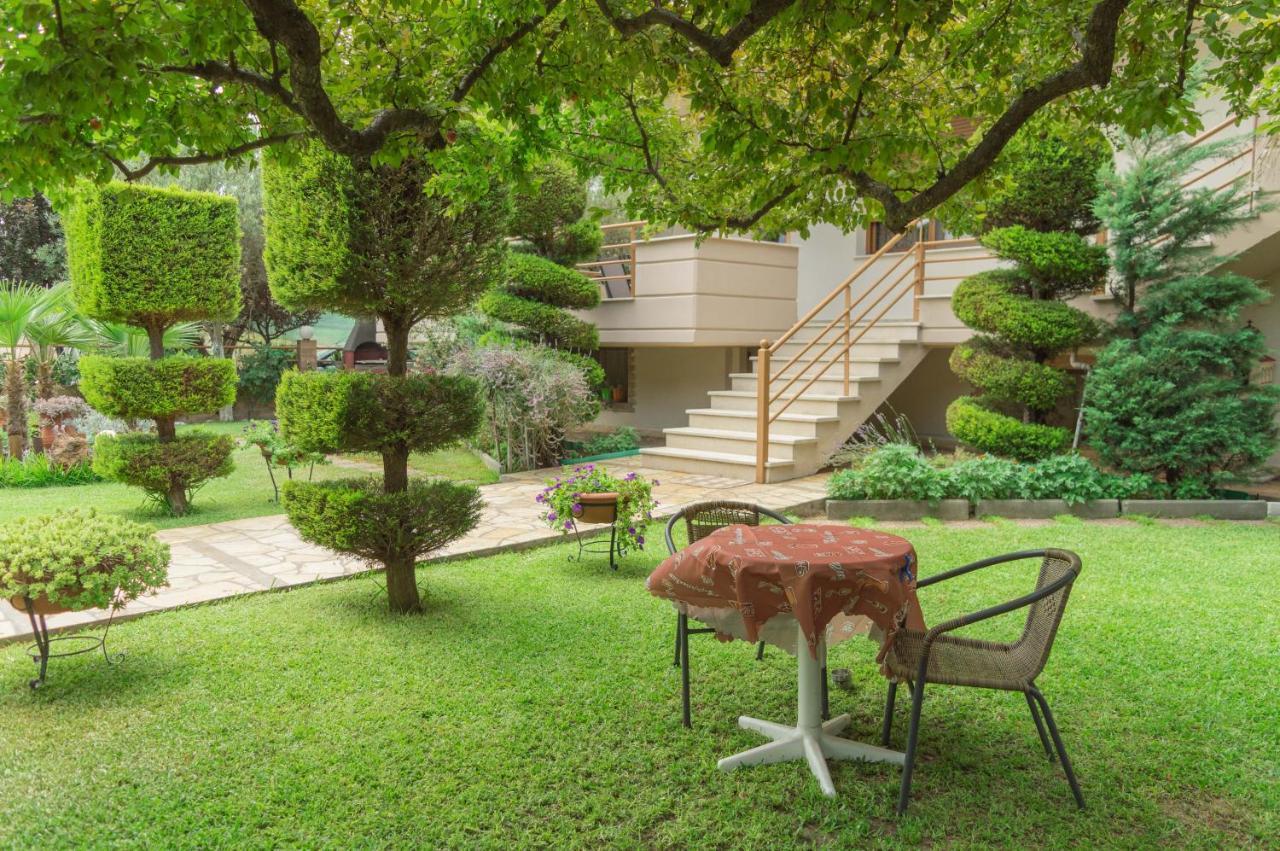 Family Resort In Nea Vrasna Ngoại thất bức ảnh