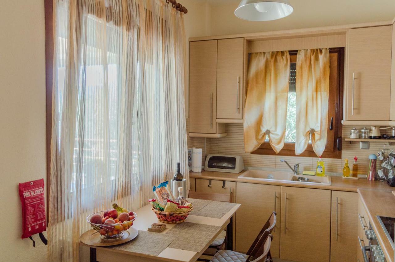 Family Resort In Nea Vrasna Ngoại thất bức ảnh